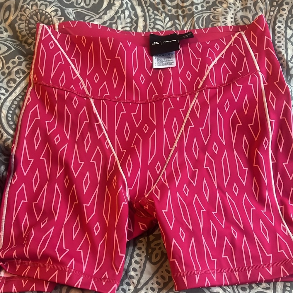 Ivy park- icy shorts